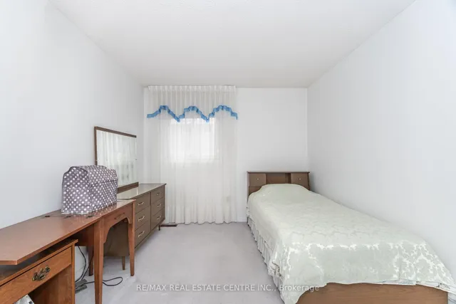 Additional image 33 of 5113 Palomar Cres