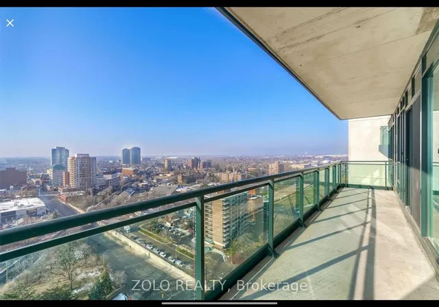 Additional image 16 of 100 John St Unit 1905