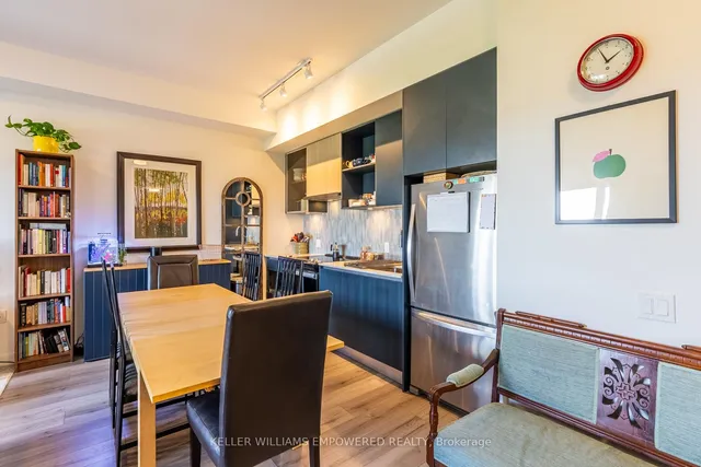 Additional image 16 of 395 Dundas St Unit 537