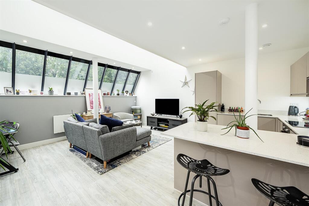 Additional image 31 of Sutton Road, St. Albans