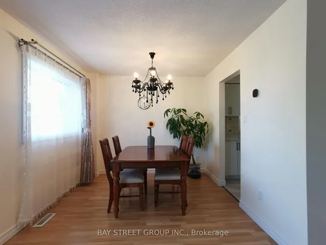 Additional image 6 of 77 Toba Cres