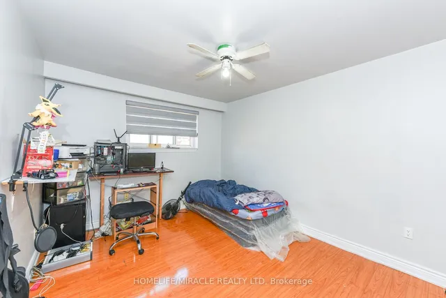 Additional image 15 of 3442 Laddie Cres