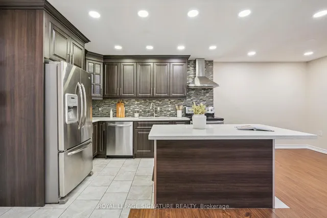 Additional image 6 of 1624 Bloor St Unit 51