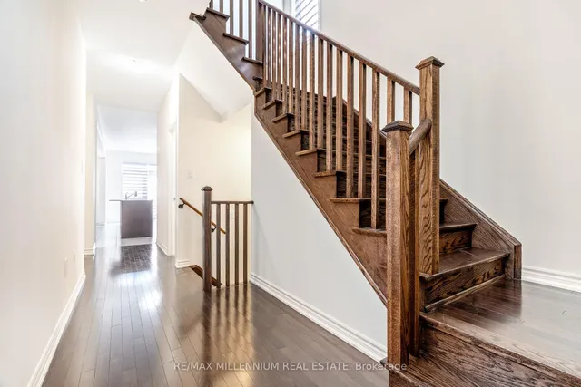 Additional image 17 of 77 Donald Ficht Cres