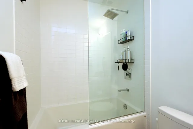 Additional image 26 of 2481 Taunton Rd Unit 366