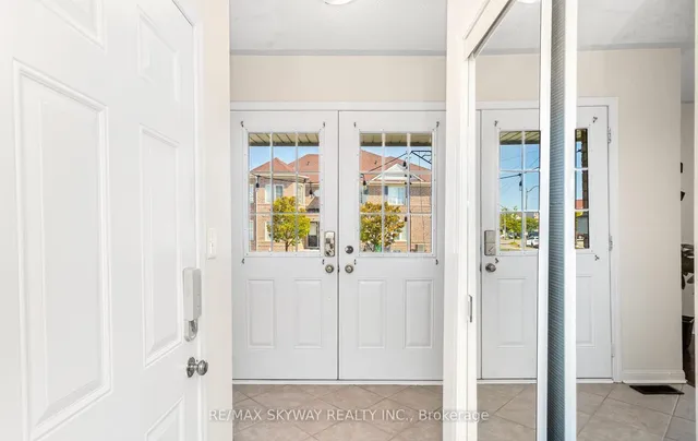 Additional image 5 of 74 Magnificent Crt