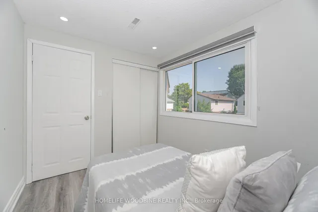 Additional image 30 of 22 Highview Tr