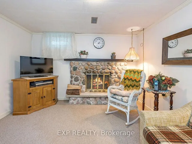 Additional image 35 of 210 Mcmurchy Ave