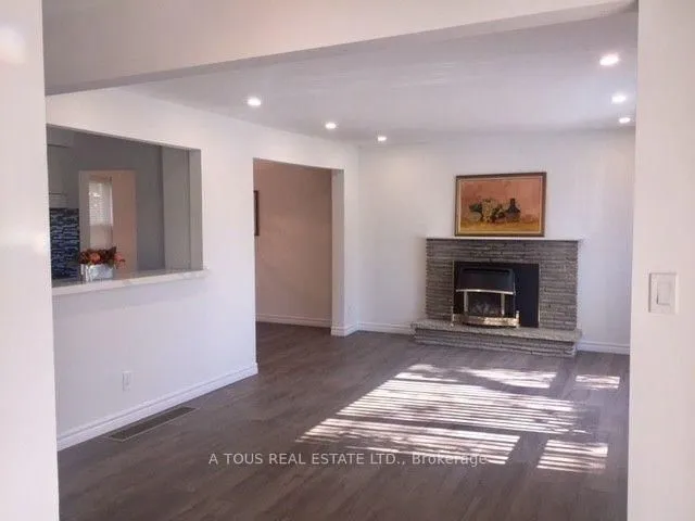 Additional image 3 of 76 Centre St