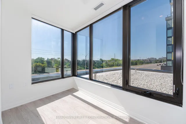 Additional image 13 of 1415 Dundas St Unit 217