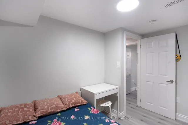 Additional image 41 of 34 windermere Crt