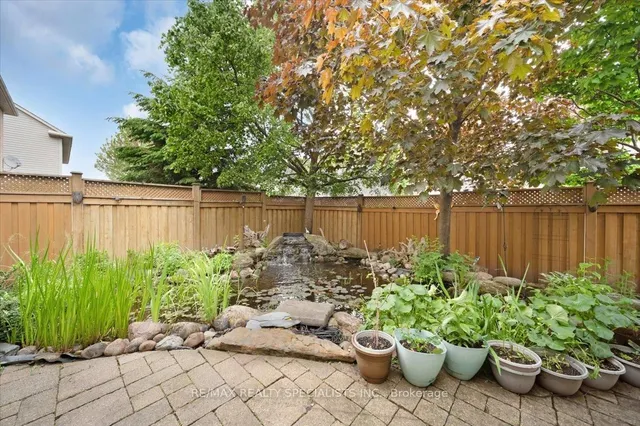 Additional image 34 of 28 Redcastle St