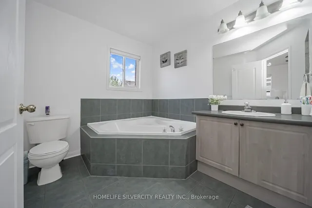 Additional image 31 of 56 Cadillac Cres