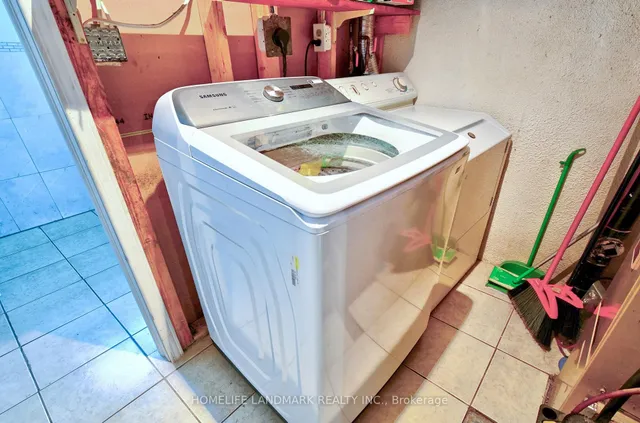 Additional image 27 of 67 Crawford Dr