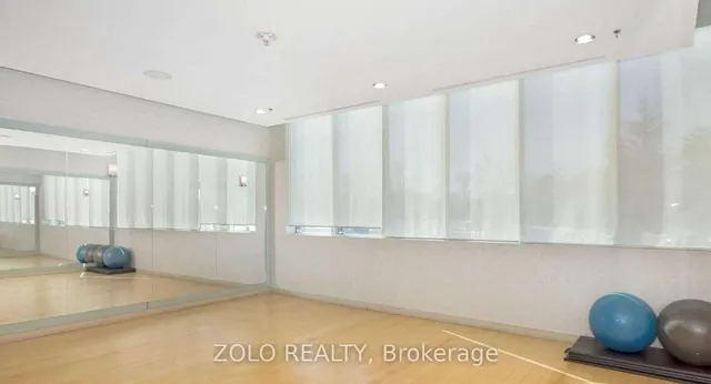 Additional image 27 of 100 John St Unit 1905