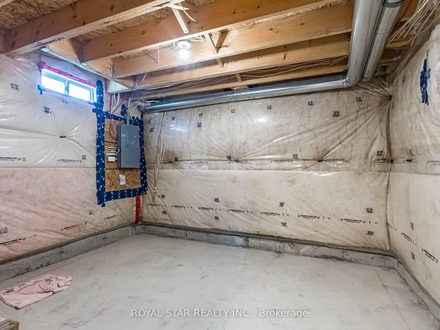 Additional image 42 of 275 Checkerberry Cres