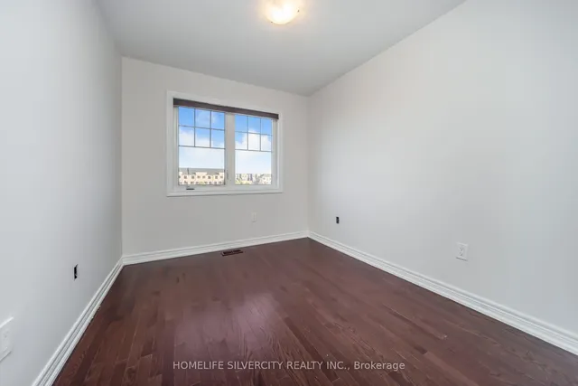 Additional image 23 of 44 Davenfield Circ