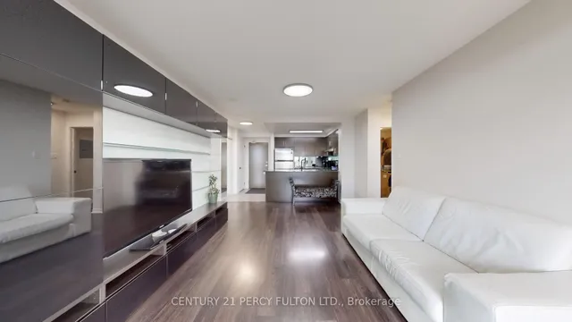 Additional image 10 of 9 George St Unit 1612