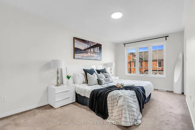 Additional image 24 of 398 Aspendale Cres