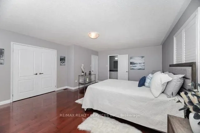 Additional image 34 of 8 Barnes Crt