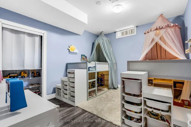 Additional image 37 of 3 Port Hope Hllw