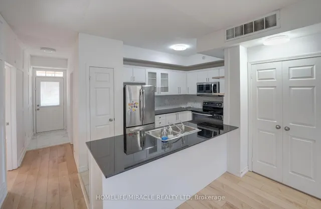 Additional image 10 of 180 Howden Blvd Unit 20