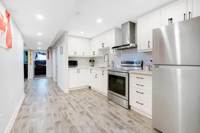 Additional image 32 of 42 Spotted Owl Cres