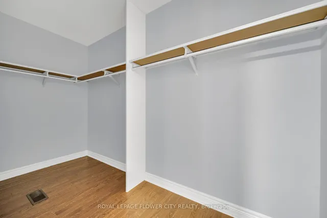 Additional image 28 of 44 YOUNG GARDEN Cres