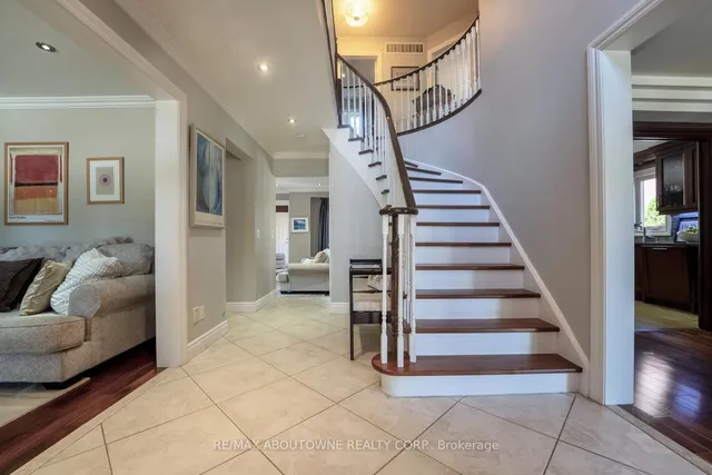 Additional image 5 of 11 Morrison Creek Cres