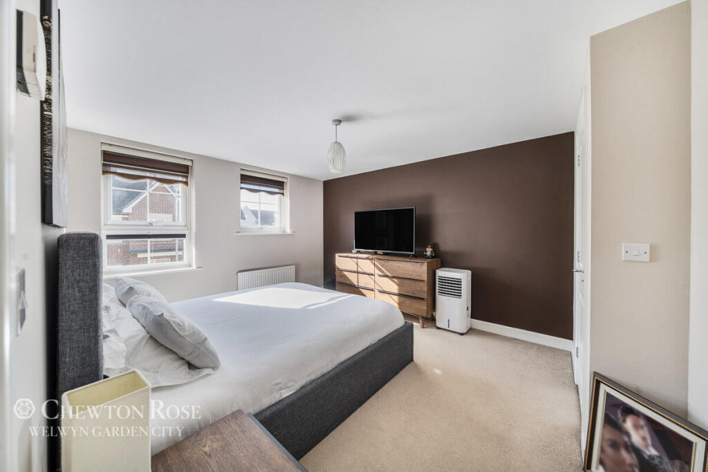 Additional image 18 of Peregrine Way, HATFIELD