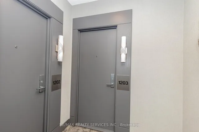 Additional image 12 of 90 Absolute Ave Unit 1203