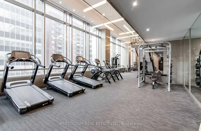 Additional image 30 of 98 Lillian St Unit 314