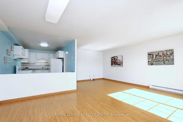 Additional image 5 of 1055 Dundas St Unit 183