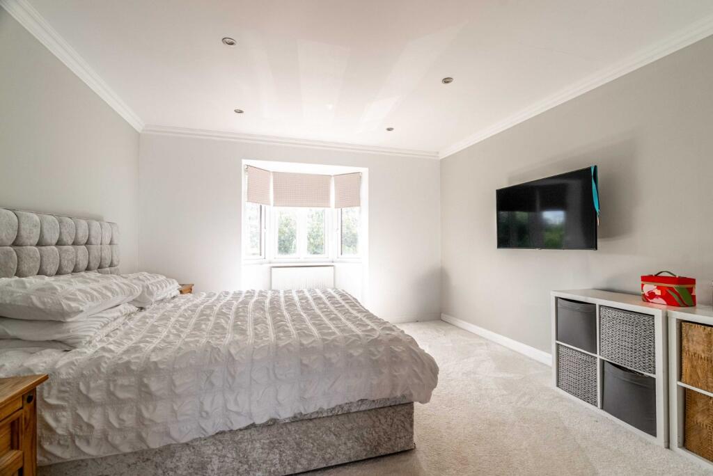 Additional image 19 of Napsbury Lane, St. Albans, Hertfordshire, AL1