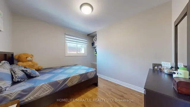 Additional image 20 of 64 Radford Dr