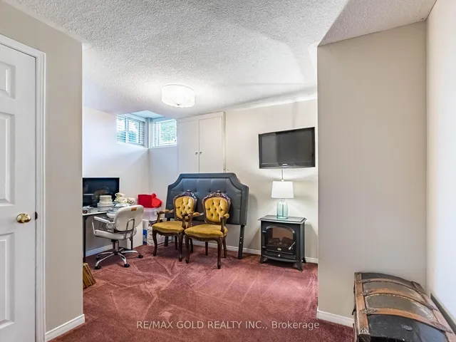 Additional image 28 of 98 Springview Dr