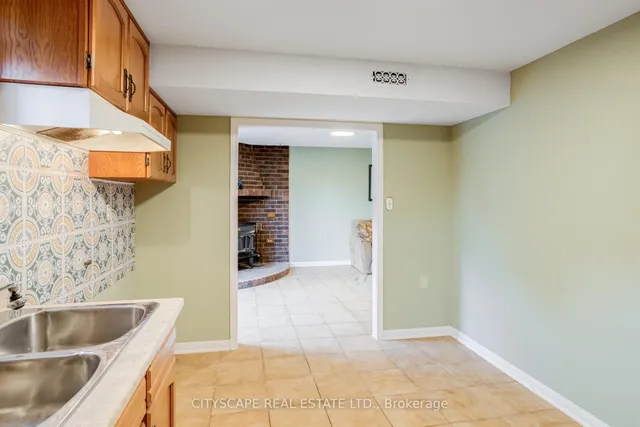 Additional image 31 of 22 Jade Cres