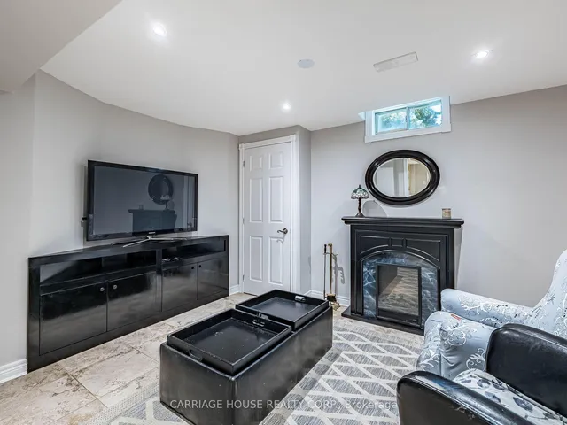 Additional image 29 of 16 Stowe Crt