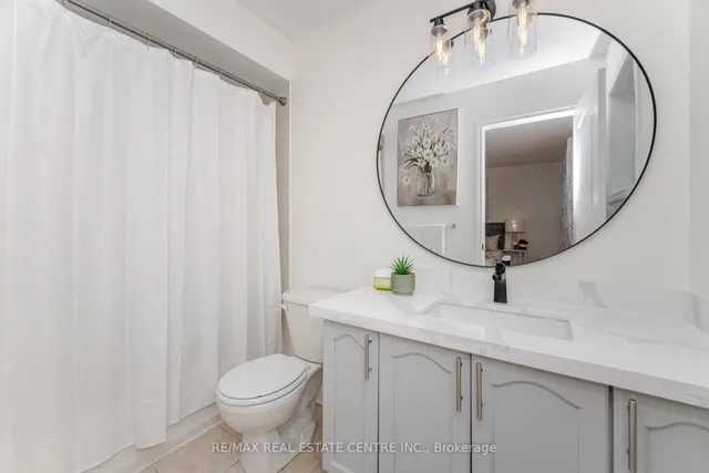 Additional image 18 of 86 Pauline Cres