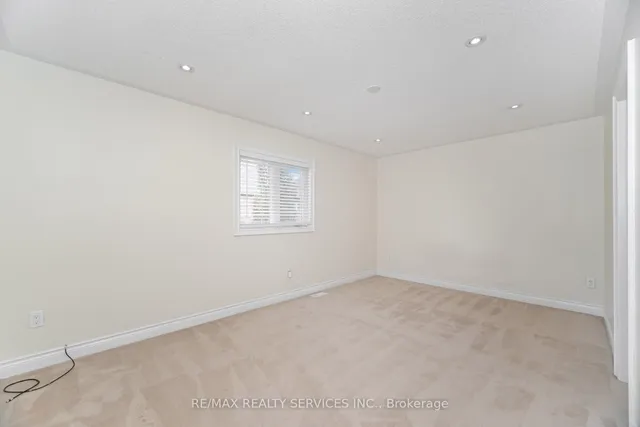 Additional image 38 of 6 BEACON HILL Dr