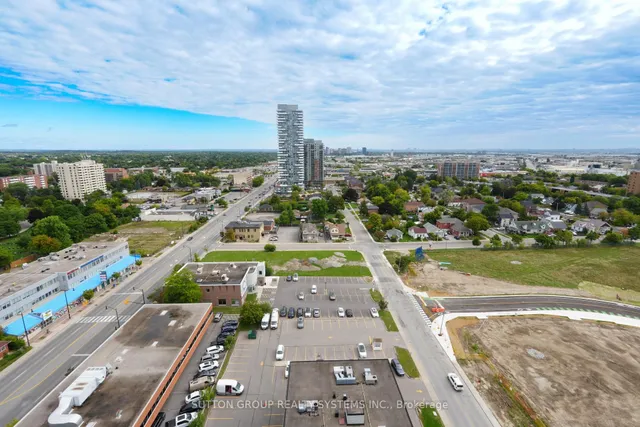 Additional image 32 of 15 Lynch St Unit 1801