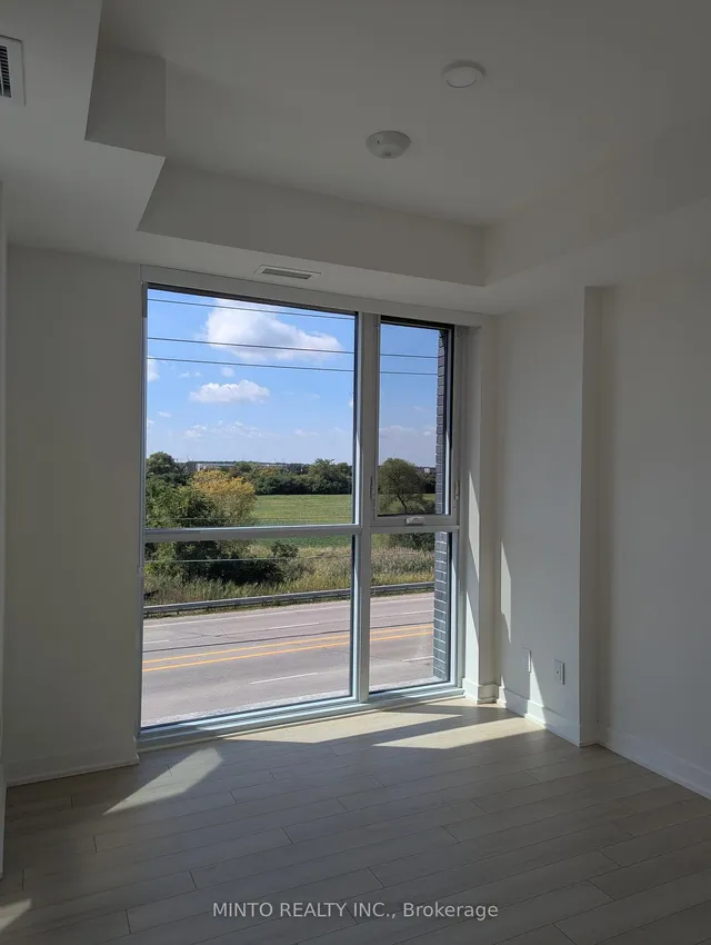 Additional image 4 of 3079 Trafalgar Rd Unit 302