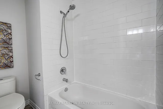 Additional image 33 of 2543 Gill Cres