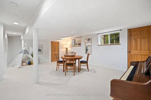 Additional image 26 of 463 Grand Blvd