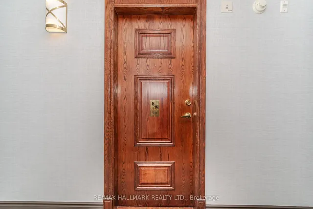 Additional image 6 of 55 Via Rosedale Way Unit 318