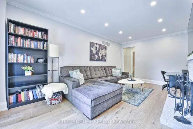 Additional image 18 of 1517 Queensbury Cres