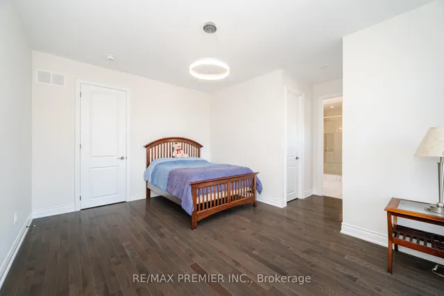 Additional image 38 of 18 Erintown Cres