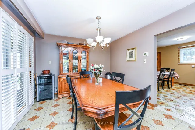 Additional image 12 of 3350 Lehigh Cres