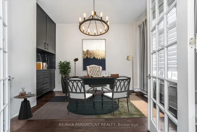 Additional image 7 of 8 Accolade Crt