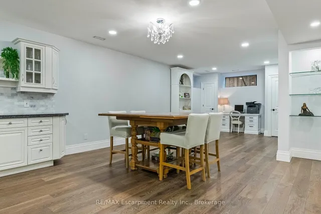 Additional image 21 of 2073 Deramore Dr